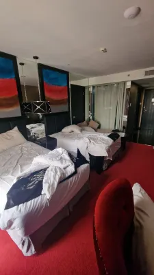 Amaroossa Cosmo Jakarta Kamar Photos