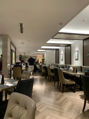 The Oriental Jade Hotel Dining Photos