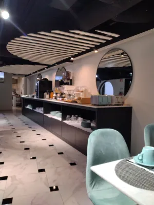 Lisbon City Hollywood Hotel by City Hotels Photos