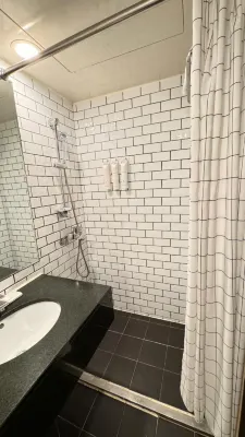 The Riverside Hotel Rooms Photos