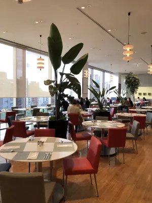 ANA Crowne Plaza Kobe Dining Photos