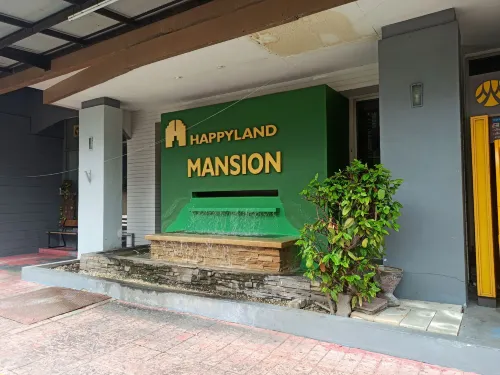 Happyland Mansion Esterni Photos