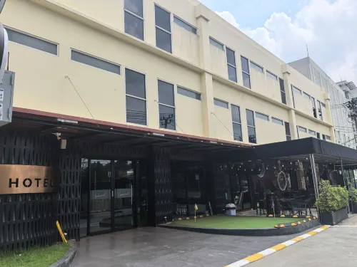 Qiu Hotel Sukhumvit Extérieur Photos