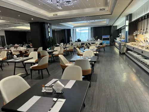 Novotel Zhengzhou  Convention  Center Restauration Photos