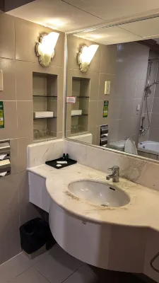 Sabah Oriental Hotel Kota Kinabalu Rooms Photos