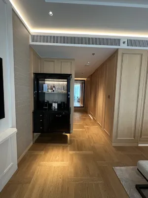 The Ritz-Carlton, Bangkok Chambres Photos