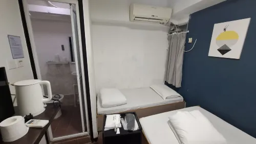 Spin Hotel Rooms Photos