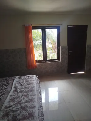 Balangan Paradise Hostel and Restaurant Kamar Photos