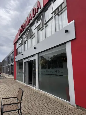 Ramada by Wyndham Milton Keynes Photos