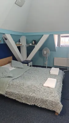 Castle Inn Rooms Photos