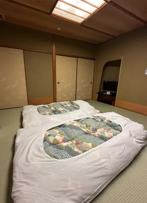 Sennennoyu Koman Camere Photos