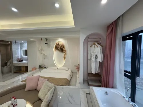 Under the Empty Mountain· IDLE Resort Hotel (Jiefangbei Hongyadong) Camere Photos