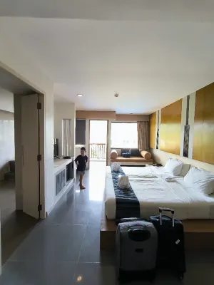Peach Blossom Resort Phuket Rooms Photos