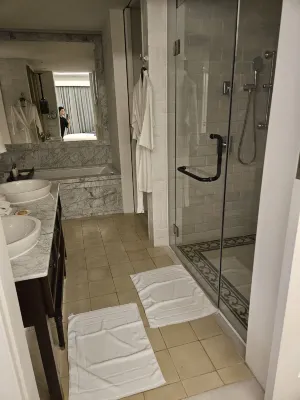 Mia Saigon – Luxury Boutique Hotel Номера Photos