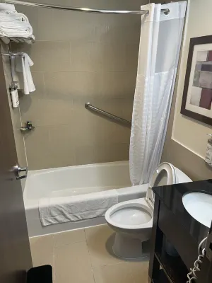 Holiday Inn Express Manhattan Midtown West New York Huoneet Photos
