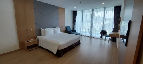 Aquamarine Resort & Spa Cam Ranh Camere Photos