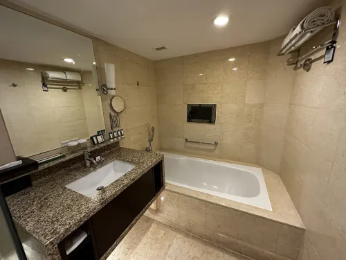 The Manila Hotel Rooms Photos