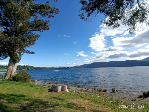 Parklands Motel & Apartments Te Anau Near Hotel Photos