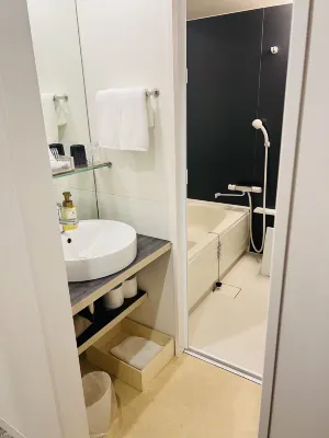 Hotel Sunroute Tokushima Zimmer Photos