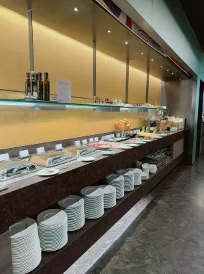 Olivia Balmes Hotel Dining Photos