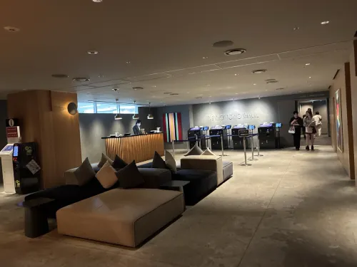 THE KNOT TOKYO Shinjuku Area Publik Photos