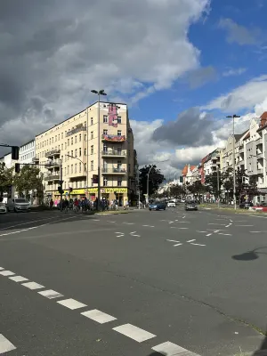 Grand Hostel Berlin Urban Рядом с отелем Photos