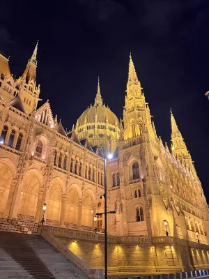 Adina Apartment Hotel Budapest Рядом с отелем Photos