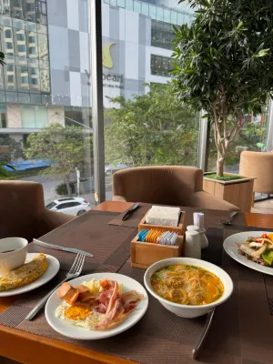 Starcity Hotel & Condotel Beachfront Nha Trang Питание Photos
