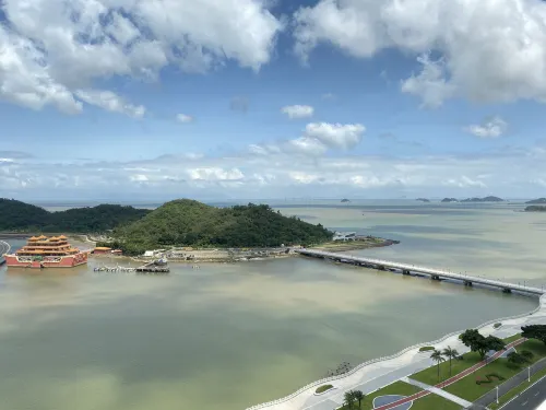 Zhuhai Xiangzhou | WINGATE • Wyndham Grand Riverside Hotel (Gongbei Port Plaza Huafa Shangdu Branch) Near Hotel Photos