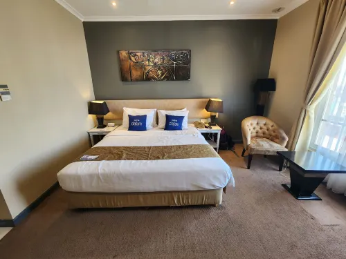 Hotel Dafam Semarang Zimmer Photos
