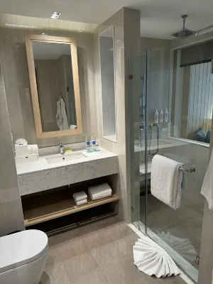Le Meridien Khao Lak Resort & Spa Chambres Photos