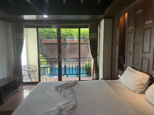 JJ Residence Rooms Photos
