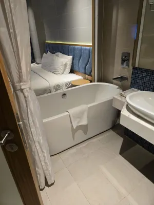 San Marino Boutique Danang Rooms Photos