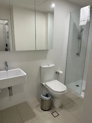 Brady Apartment Hotel Hardware Lane Rooms Photos