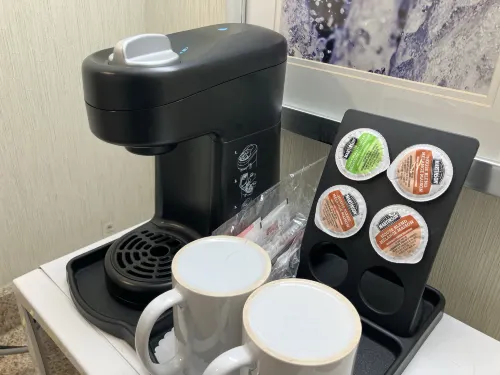 Best Western Premier Toronto Airport Carlingview Hotel Photos