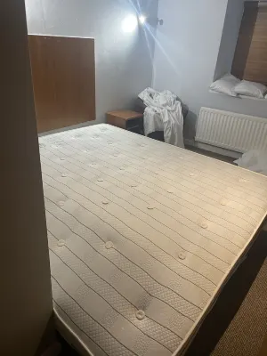 Barons Court Hotel Walsall Rooms Photos