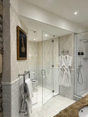 Thornbury Castle - A Relais & Chateaux Hotel Rooms Photos