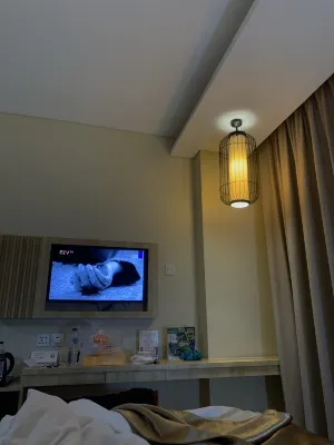 Braling Grand Hotel Purbalingga, Azana Hotels Collection Номера Photos