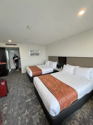 Hotel Grand Chancellor Hobart Rooms Photos