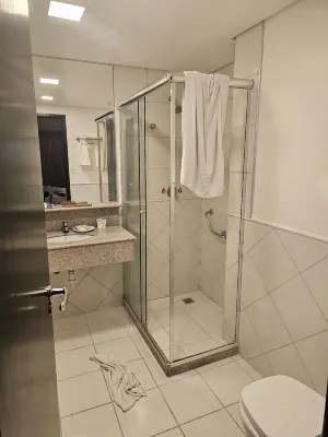 Hotel Saint Paul Rooms Photos