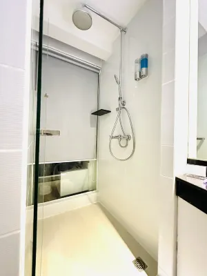 Sukhumvit Suites Hotel Camere Photos