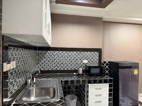 KTK Pattaya Hotel & Residence Kamar Photos