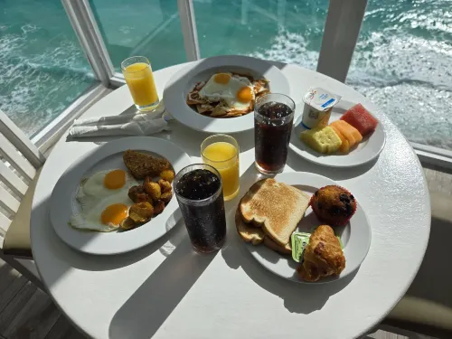 Oleo Cancun Playa All Inclusive Resort Restauration Photos