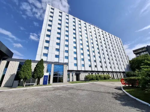 Novotel Krakow City West Exterior Photos
