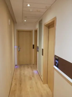 Promenade City Hotel Public Areas Photos