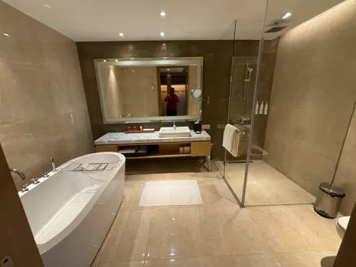 Marriott Executive Apartments Hyderabad Rooms Photos
