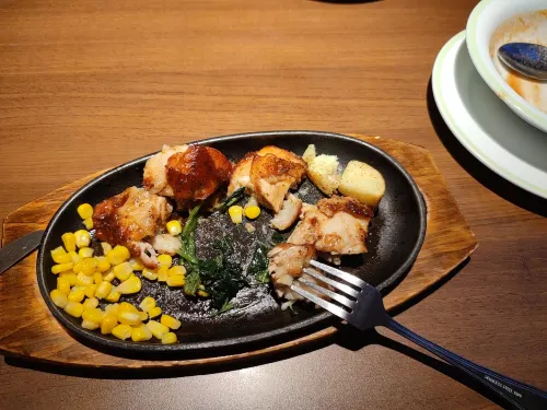 Waiting Hotel (Shanghai Bund Nanjing East Road Pedestrian Street) Dining Photos