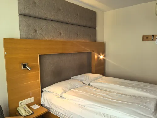 Continental Hotel Lausanne Camere Photos