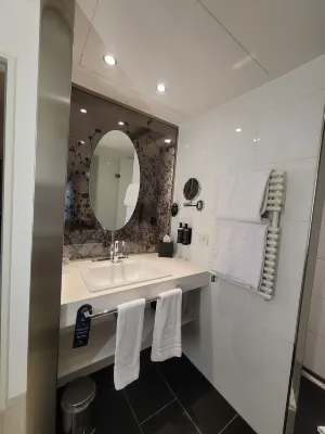 Eurostars Book Hotel Номера Photos