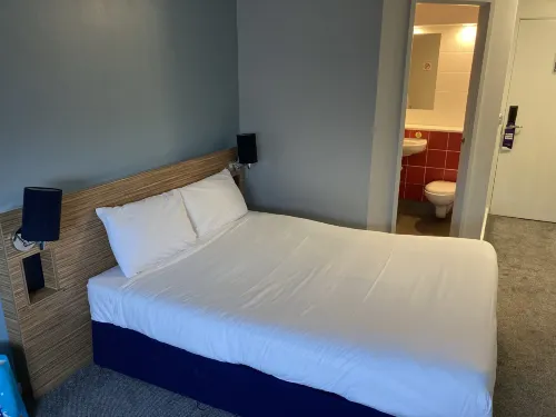 Redwings Lodge Wolverhampton Central Chambres Photos